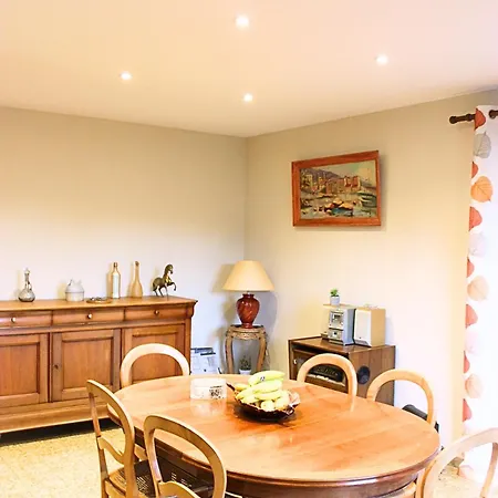 Maison Familiale Grand Jardin Privatif *